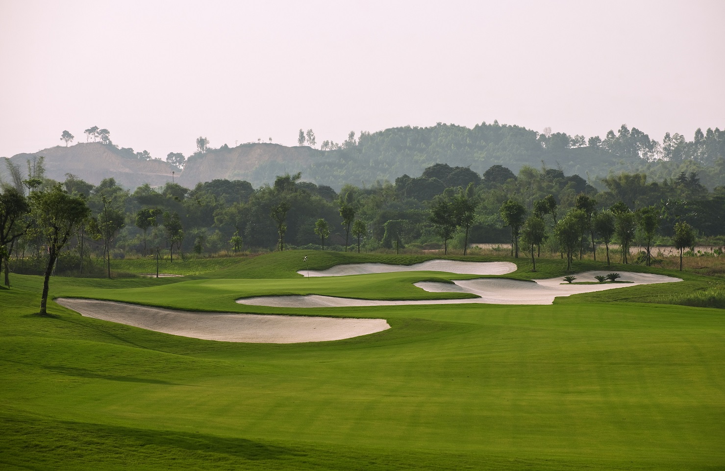광저우골프 5일 [부산출발] [전세기직항] #3박5일_54홀 ⛳ #에메랄드CC #사자호CC #홀리데이CC (에어부산) 3